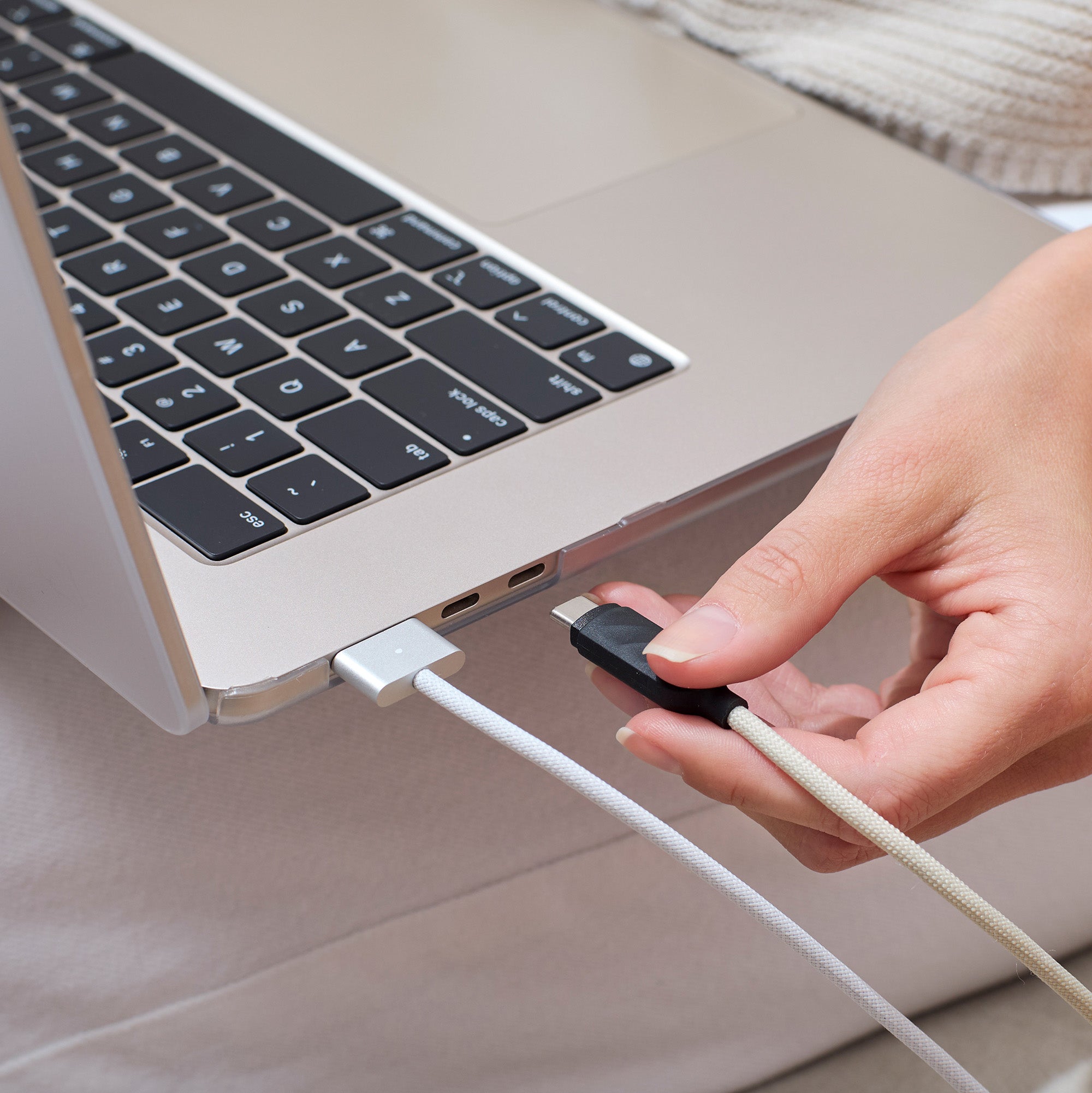 GhostShell™ Frost Hard Shell Protective Case for MacBook